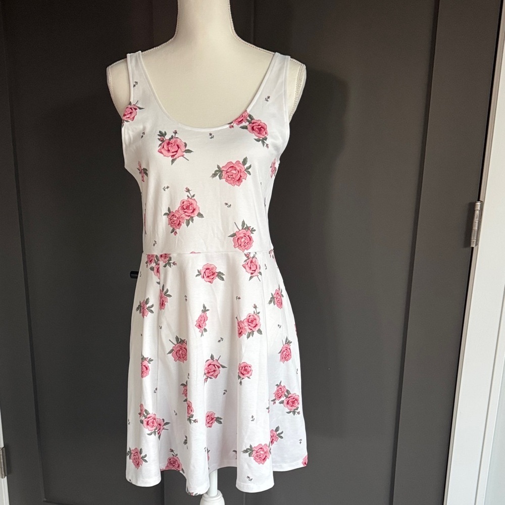NWT H&M Divided White and Pink Floral Mini Dress Sz 12